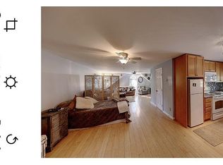 610 South Rd, East Greenwich, RI 02818