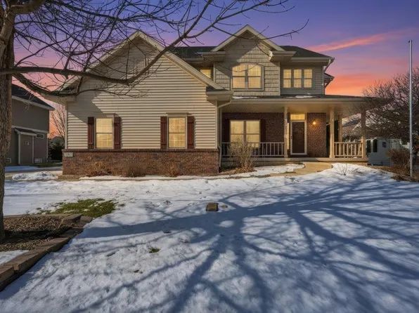 387 Liberty Park Drive, Oregon, WI 53575