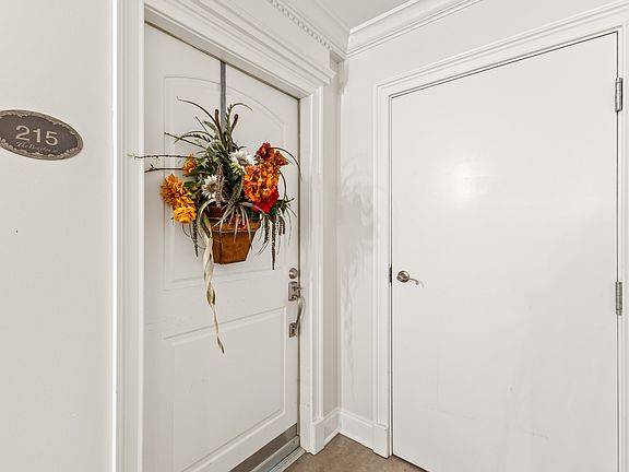 3rd image of 400 Warioto Way APT 215