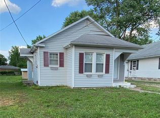 809 Mildred Ave, Cahokia, IL