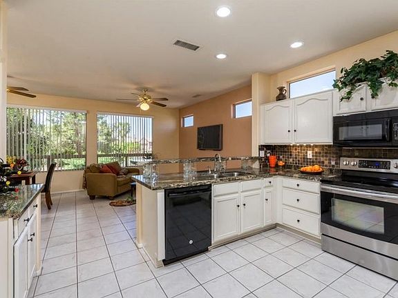 5th image of 16220 W Tamarack Ln