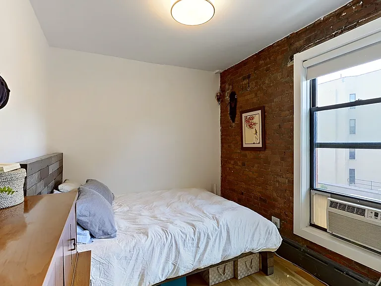 301 E 111th St #4A — Photo 5