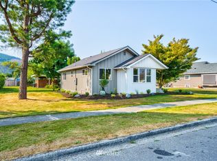 817 Bennett St, Sedro Woolley, WA 98284