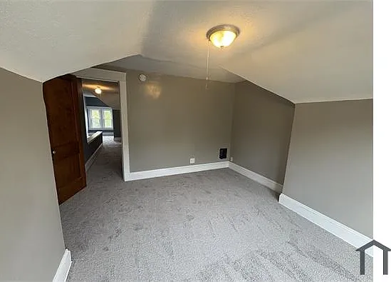3203 Whitethorn Rd — Photo 13