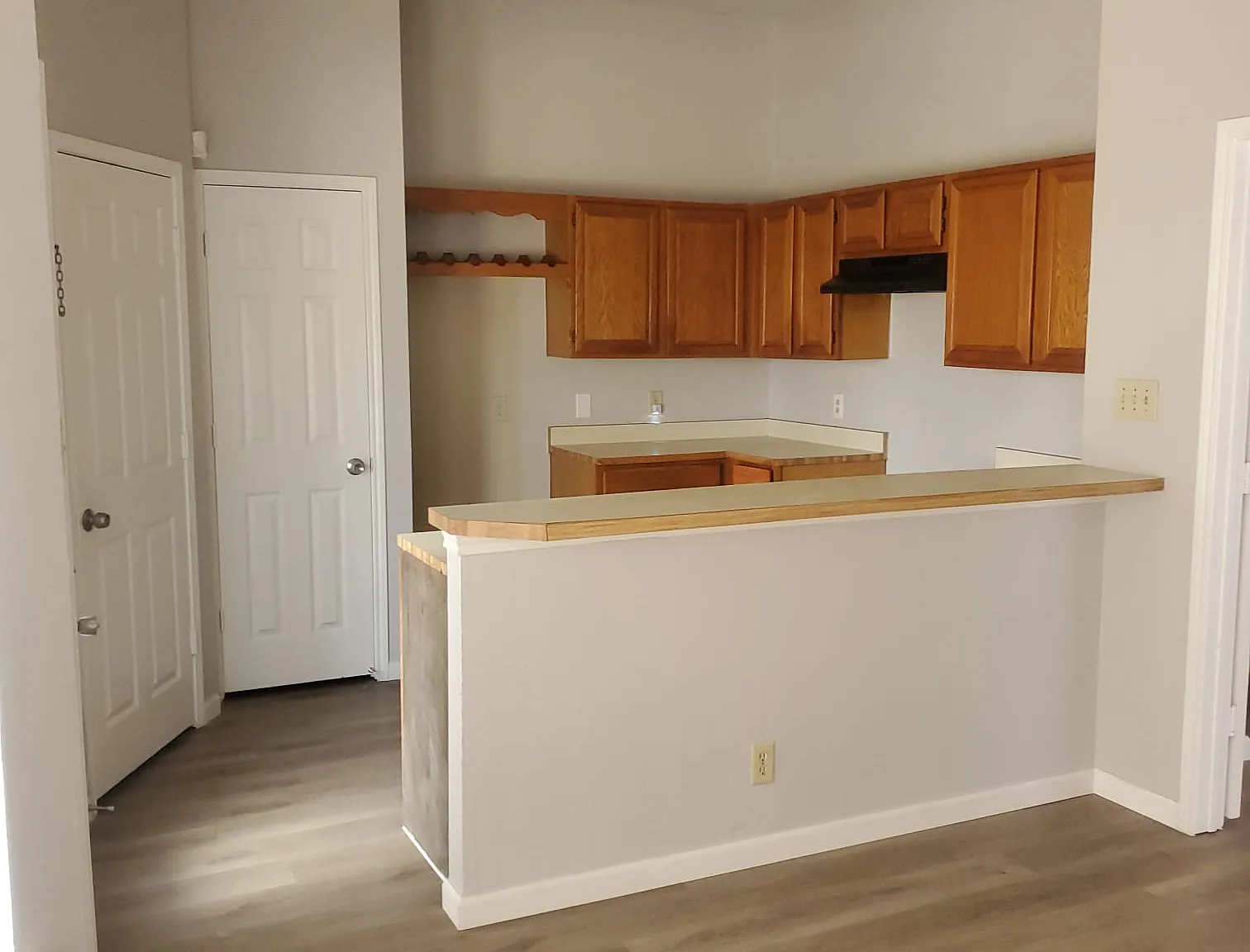3 bed, 1543 sqft, $1,880 — Photo 3