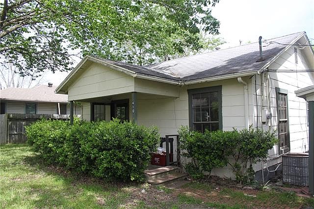 1st image of 410 Peterson St