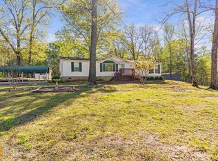 32 Woods Edge Dr, Athens, GA 30607