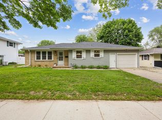 1368 Liberty St, Green Bay, WI 54304