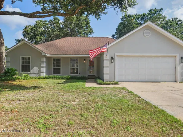 8408 Clamshell Ave, Ocean Springs, MS 39564