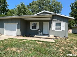 8 Wedgewood Ct, Murphysboro, IL 62966