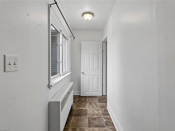 4th image of 53 Kinsey St