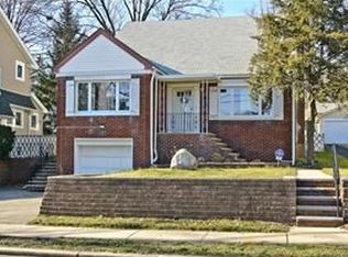 53 Oakridge Rd, West Orange, NJ 07052