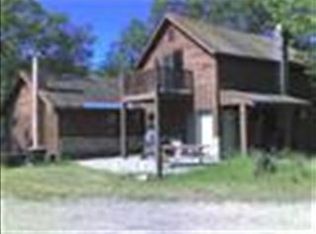 142 N Oak St, Hancock, WI 54943