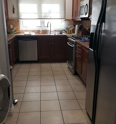 4th image of 1120 21st St Unit 1