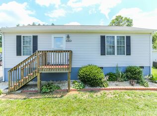 1007 Liberty Rd NE, Roanoke, VA 24012