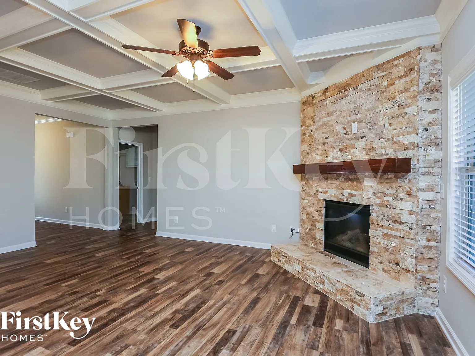 4 bed, 3.0 bath, 2511 sqft, $2,905 — Photo 2