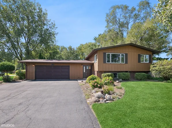 15751 W Delaney Rd, Manhattan, IL 60442