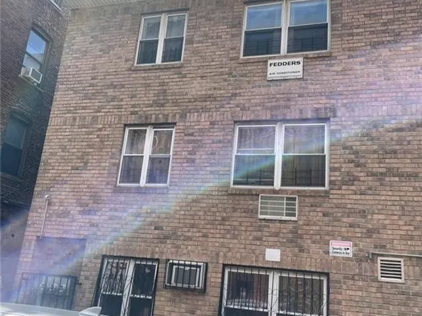 160 W 162nd Street, Bronx, NY 10452