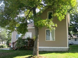 393 Sylvan St, Owatonna, MN 55060