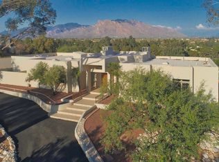 8111 N Fairway View Dr, Tucson, AZ 85742