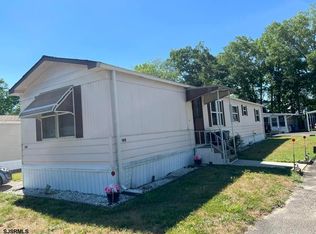 160 Country Ln, Buena, NJ 08310