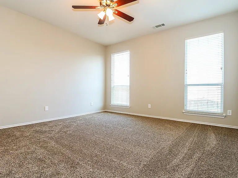 7905 Raton Ridge Ln — Photo 9