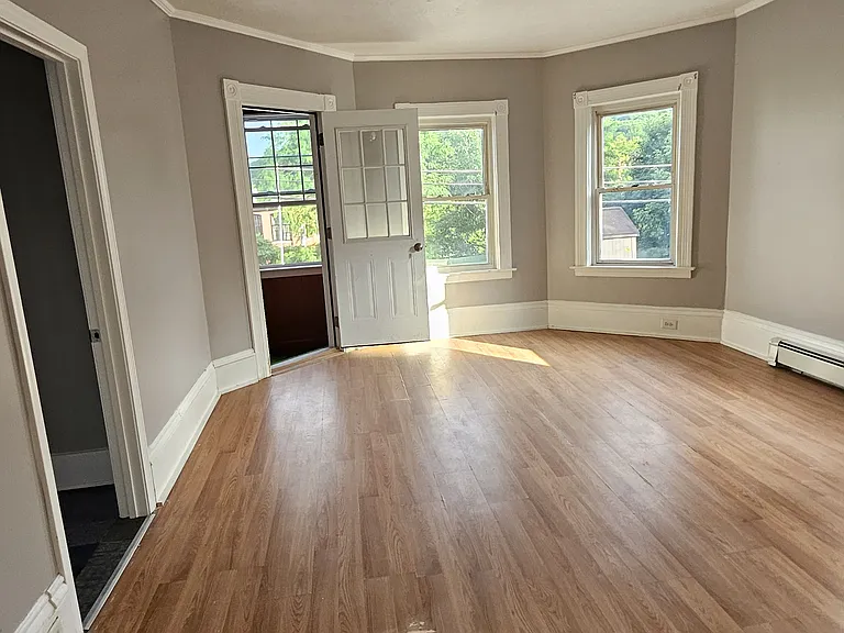 26 West St #2 — Photo 3