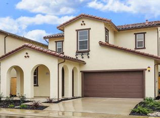 2600 Chardonnay Ln, Lodi, CA 95242