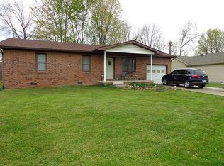 136 N Sharon Dr, Scottsburg, IN 47170