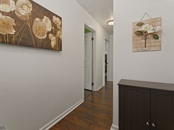 4th image of 286 Kingbird Ct