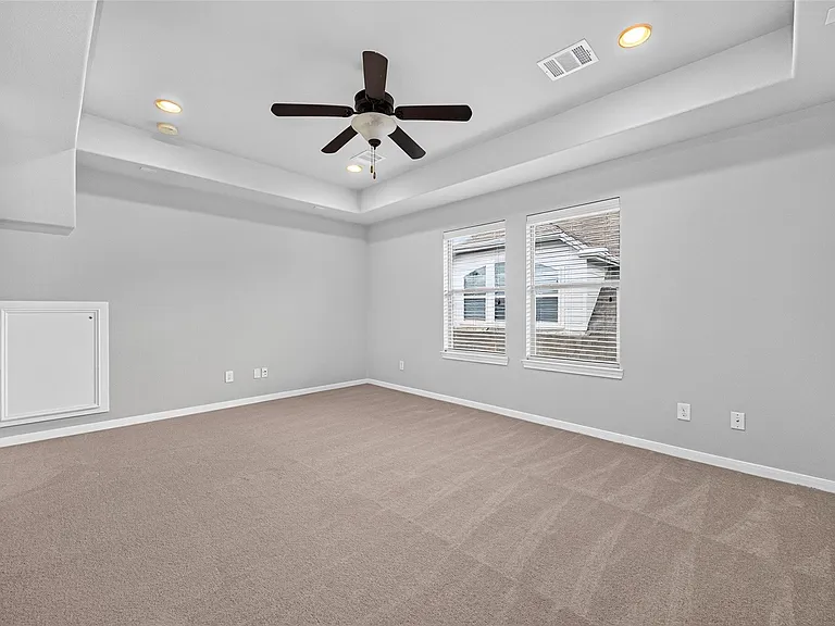 50 Vershire Cir — Photo 27
