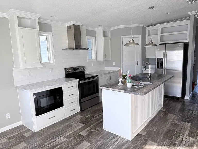 1335 Fleming Ave #222 — Photo 6