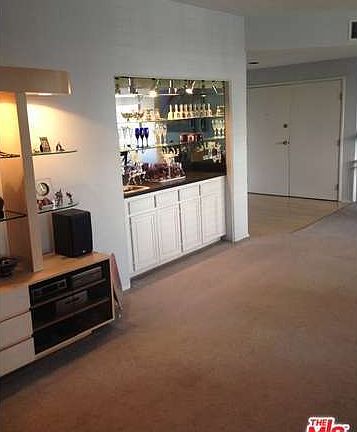 4th image of 1739 Federal Ave APT 105