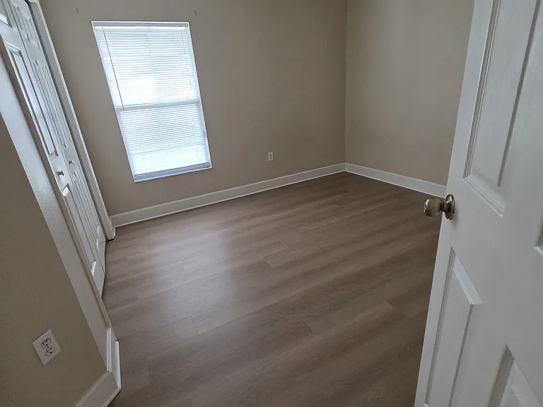 5701 Brackenwood Dr — Photo 19