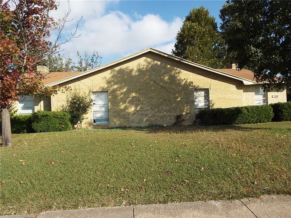 1st image of 2108 Sam Houston Dr