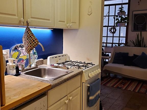 3rd image of 508 E 78th St APT 2A