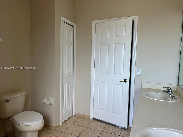 13741 SW 274th Ter — Photo 28