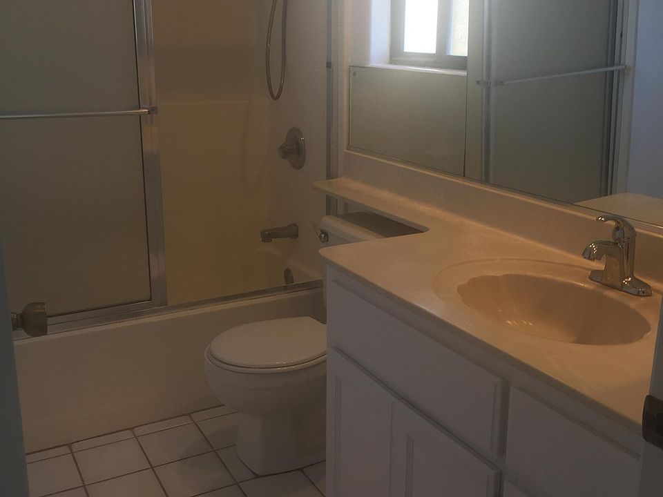 2nd image of 11710 Pioneer Blvd