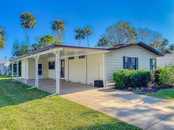 609 Navigators Way, Edgewater, FL 32141