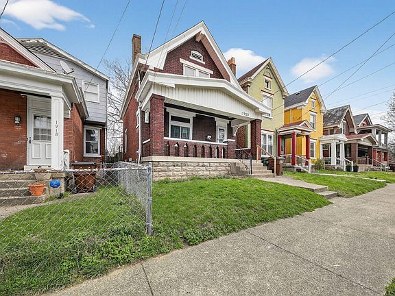 3rd image of 1920 Garrard St