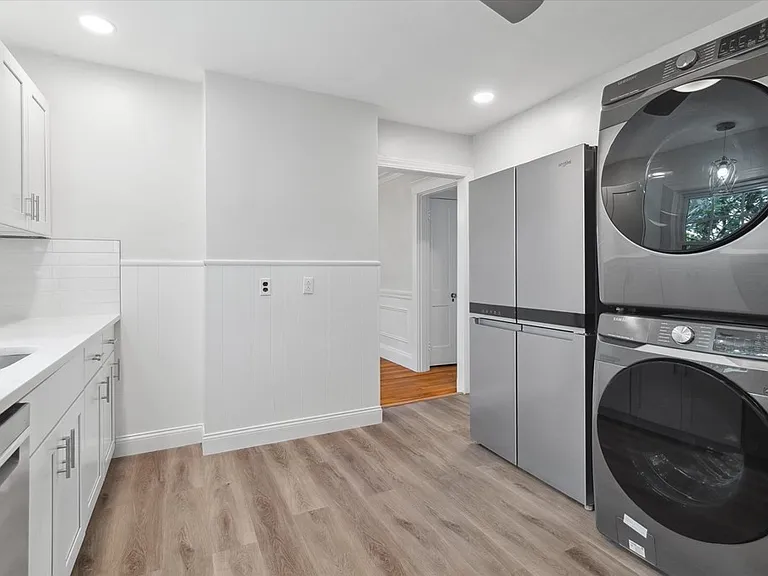 21-23 Richards Rd #2 — Photo 12