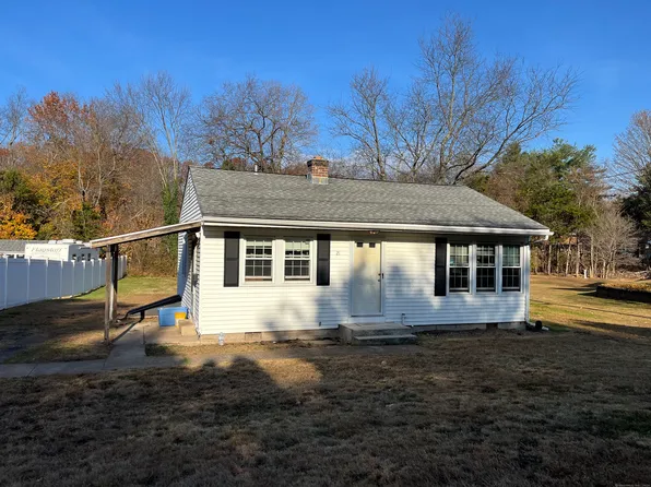 21 Memorial Drive, Southington, CT 06489