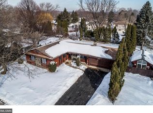 5232 W 96th St, Bloomington, MN 55437