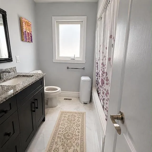 112 Kingsbridge Dr #UPPER — Photo 8