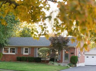 2421 Millbrook Dr, Lexington, KY 40503