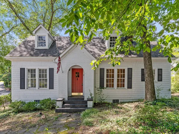 914 W Walnut Ave, Dalton, GA 30720