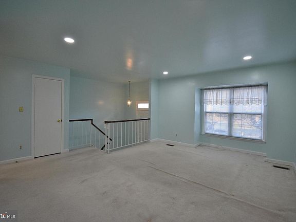 3rd image of 13233 Copland Ct