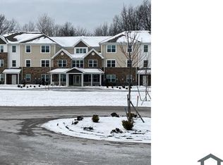 3917 Resolution Ave #202, Ashtabula, OH 44004