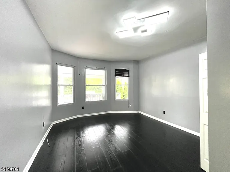 59 Ellington St #1 — Photo 6