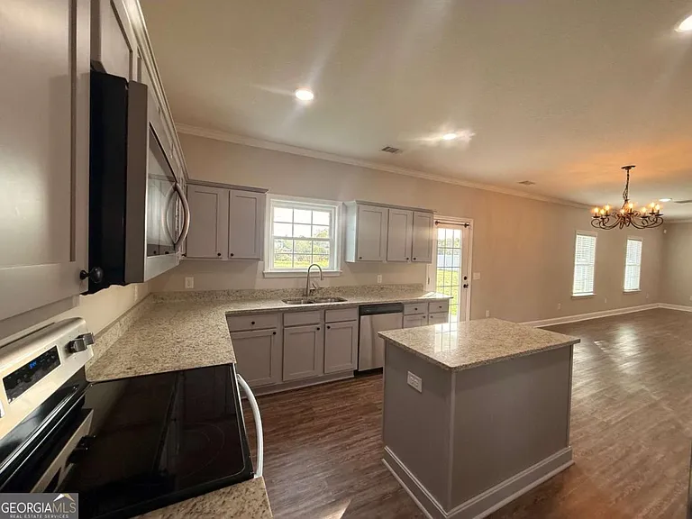 117 White Oak Dr — Photo 7